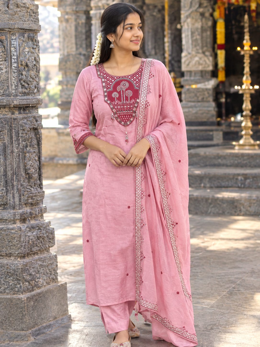 Elegant pink kurti set