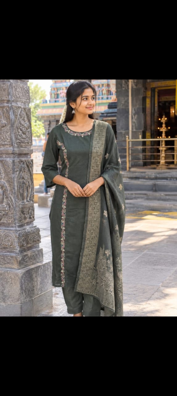 Elegant green kurti set