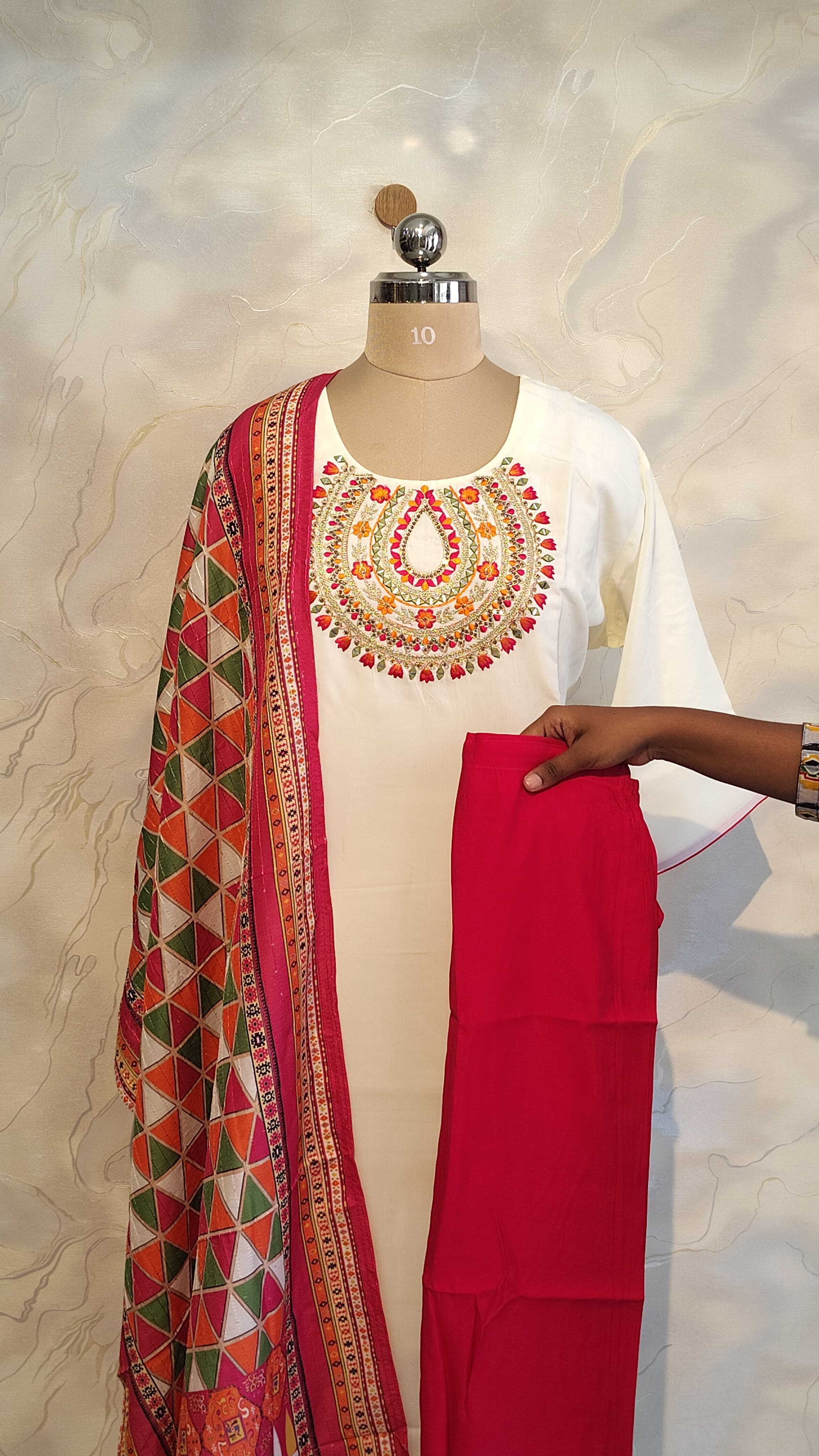 printed kurthi set