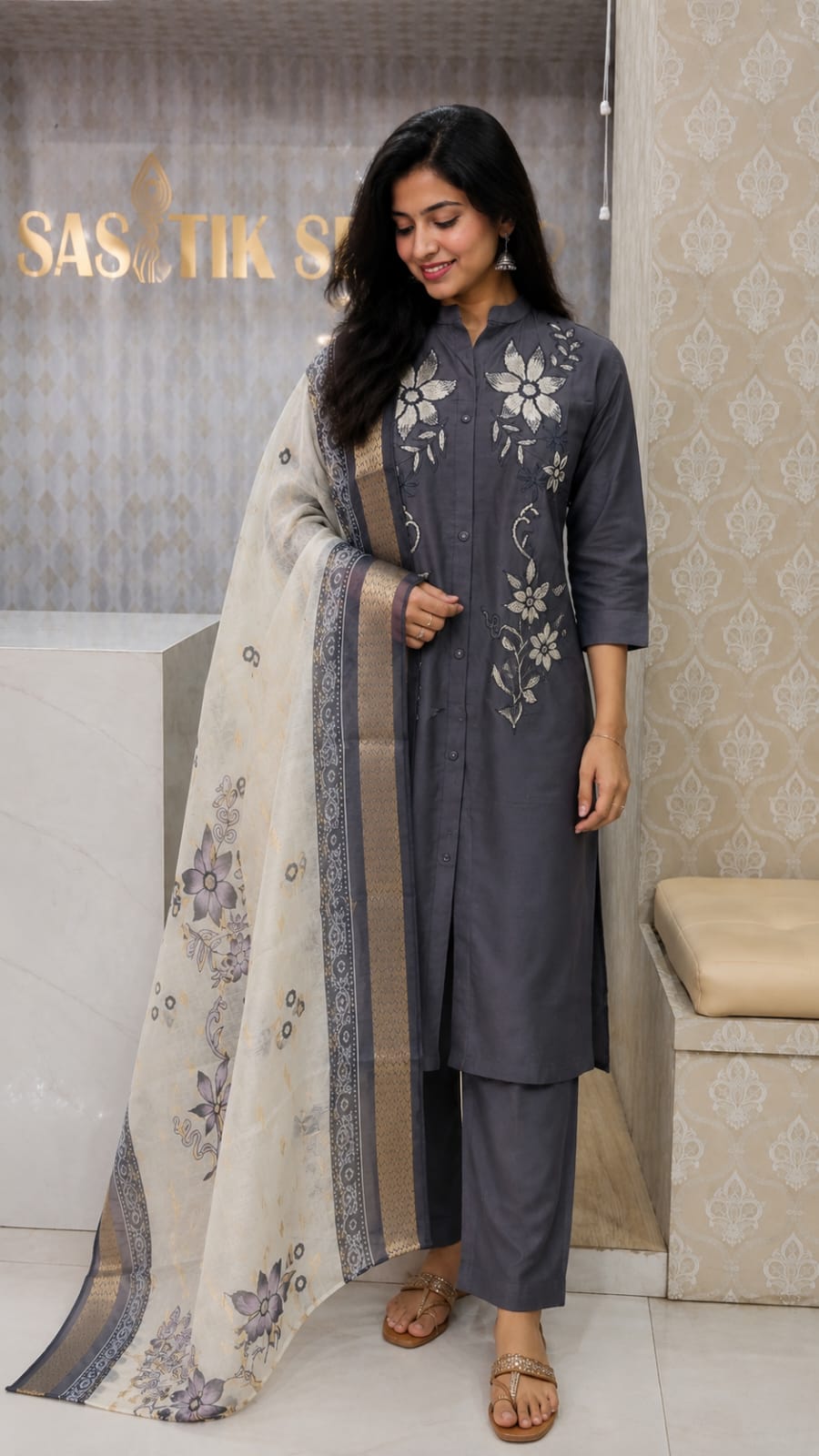 Embroidered  kurti set