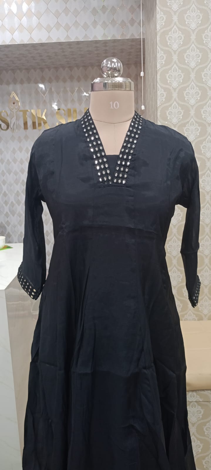Elegant Black kurti set