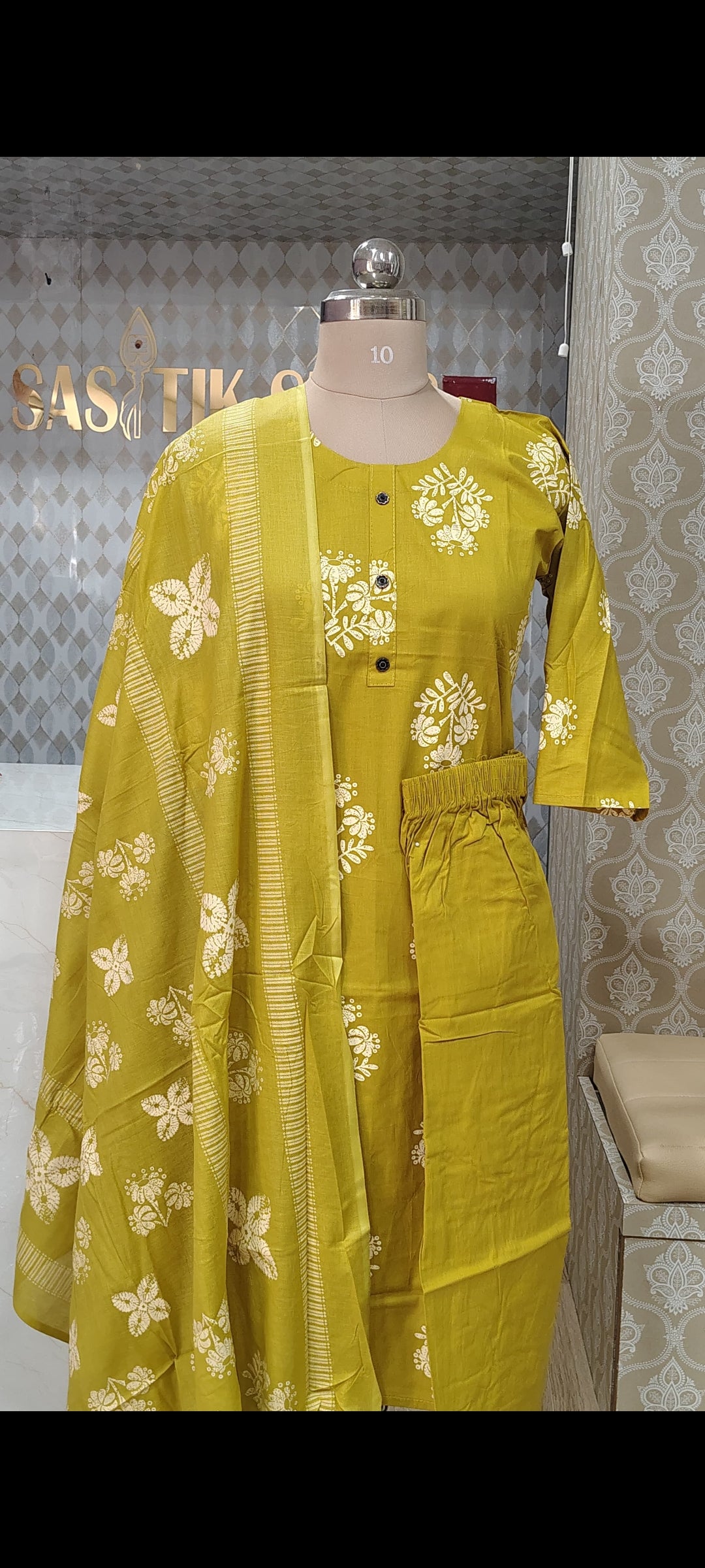 Elegant yellow Kurti SET