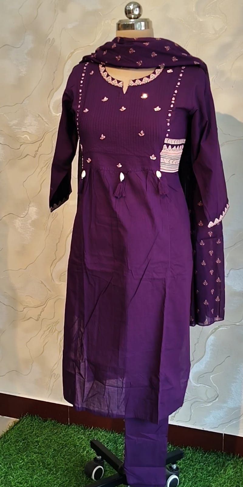 printed kurthi set