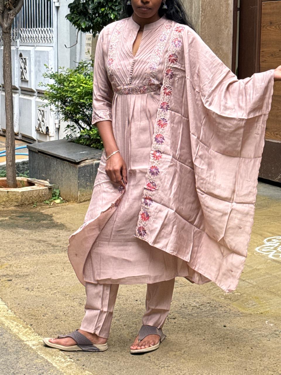 Elegant blush pink Embroidered kurti set