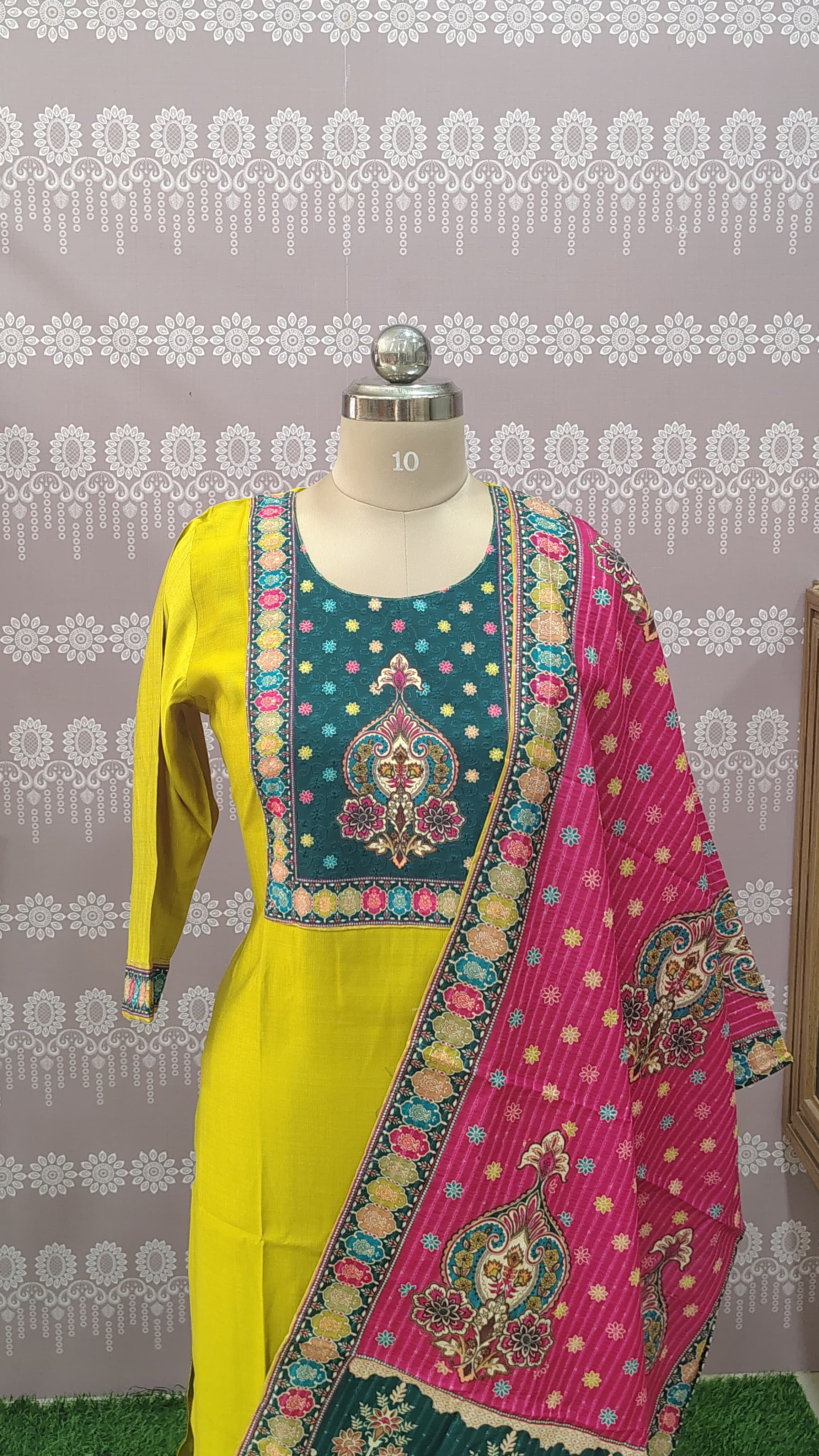 Printed kurthi set