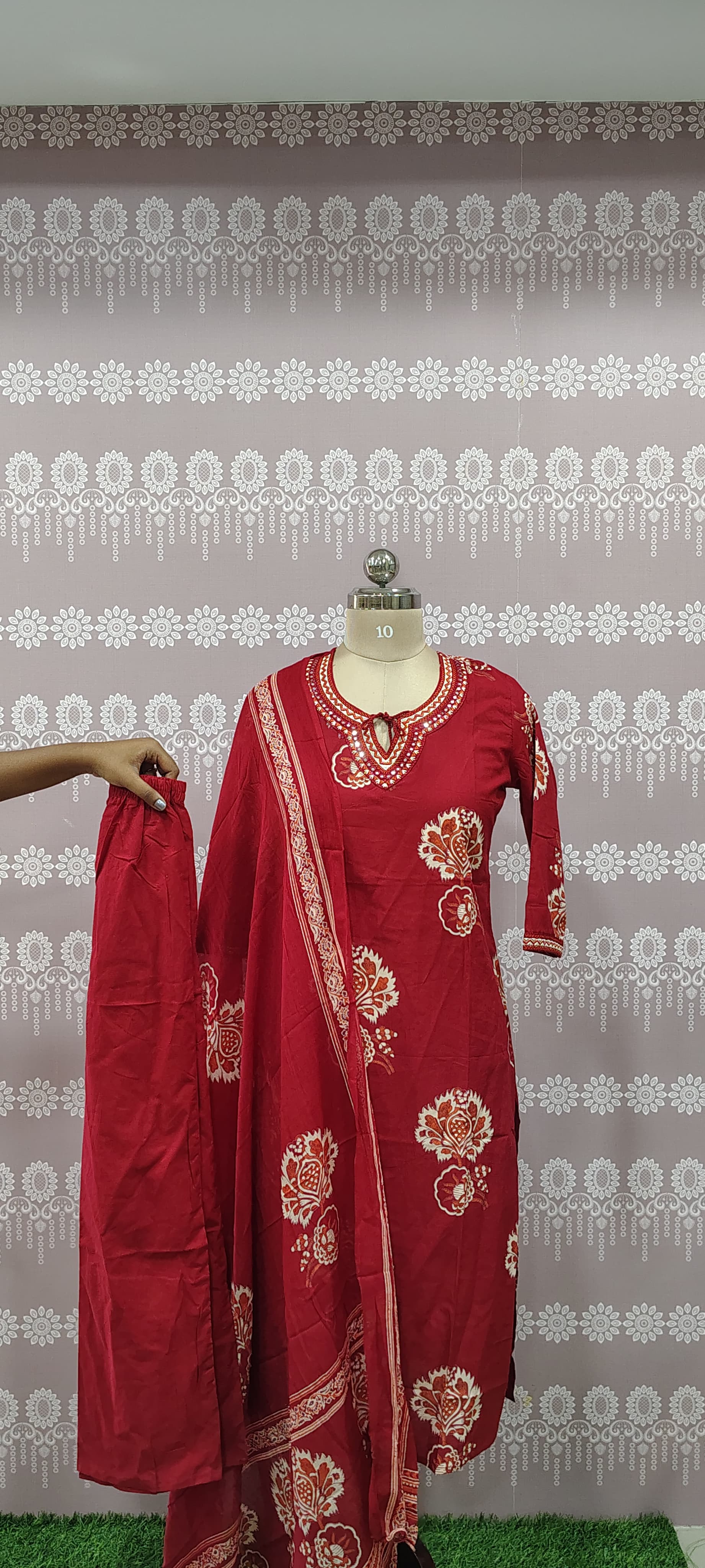 Elegant red kurthi set
