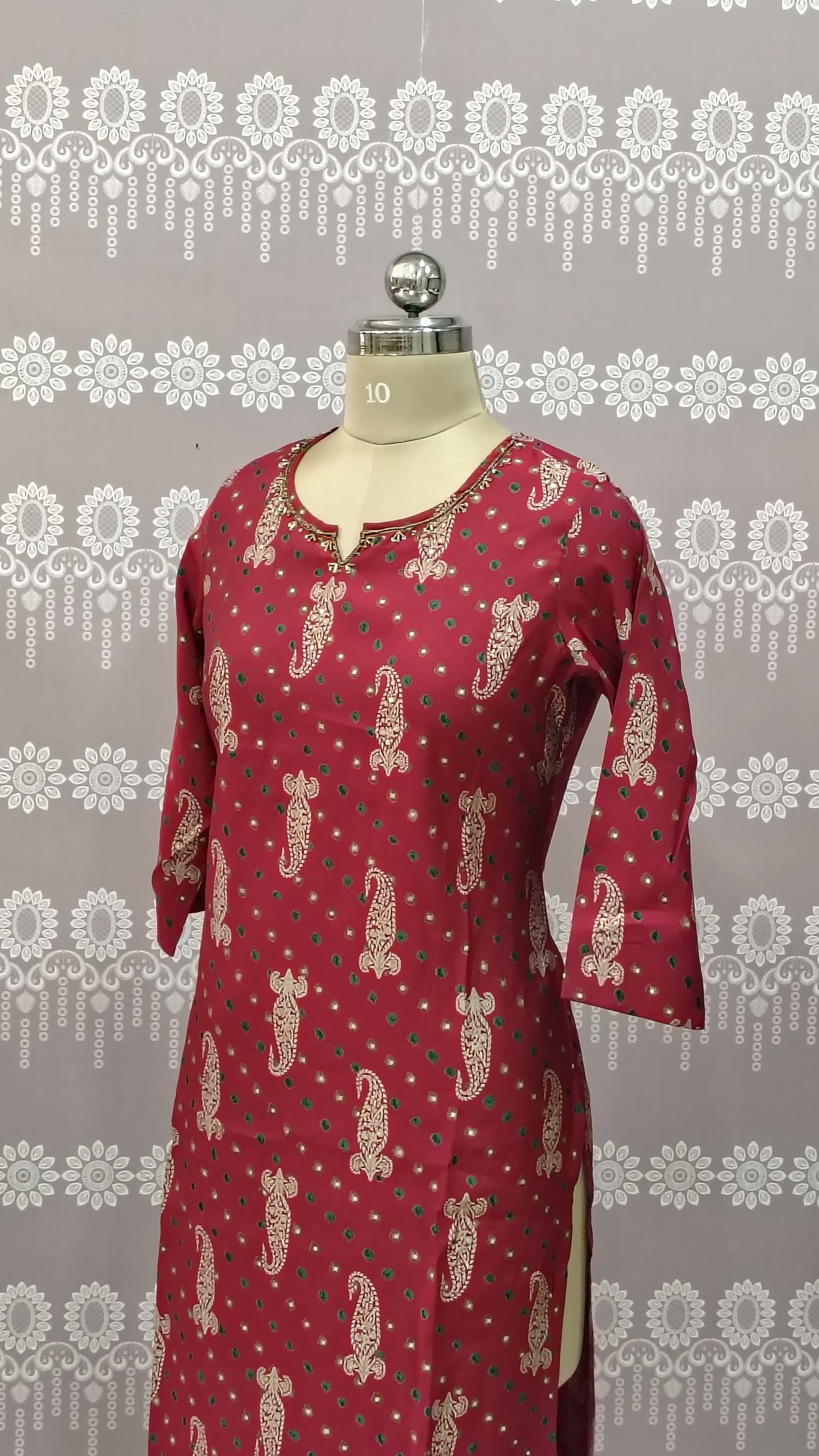 Elegant printed kurthi set
