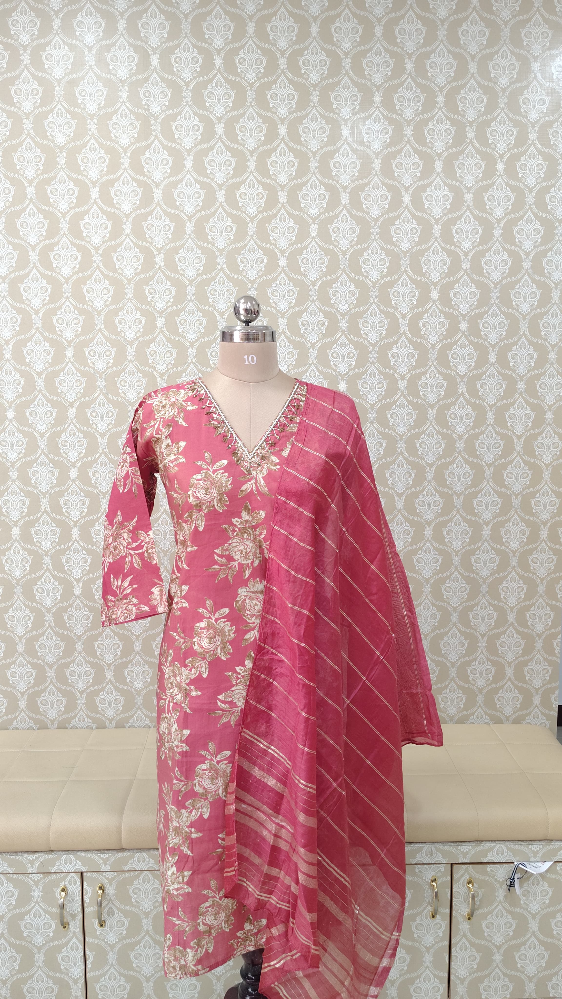 Rose   kurthi set