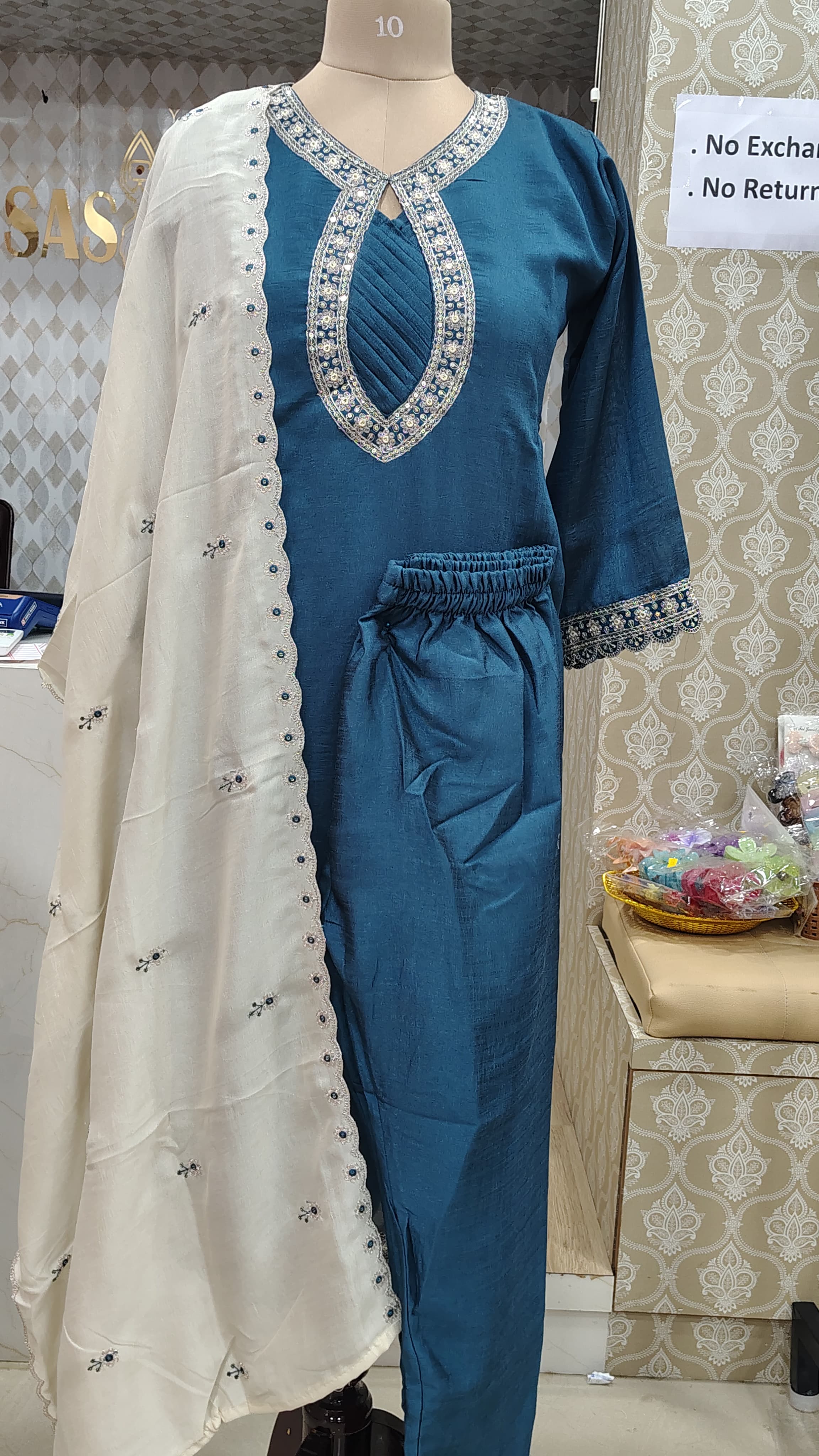 Elegant blue kurthi set