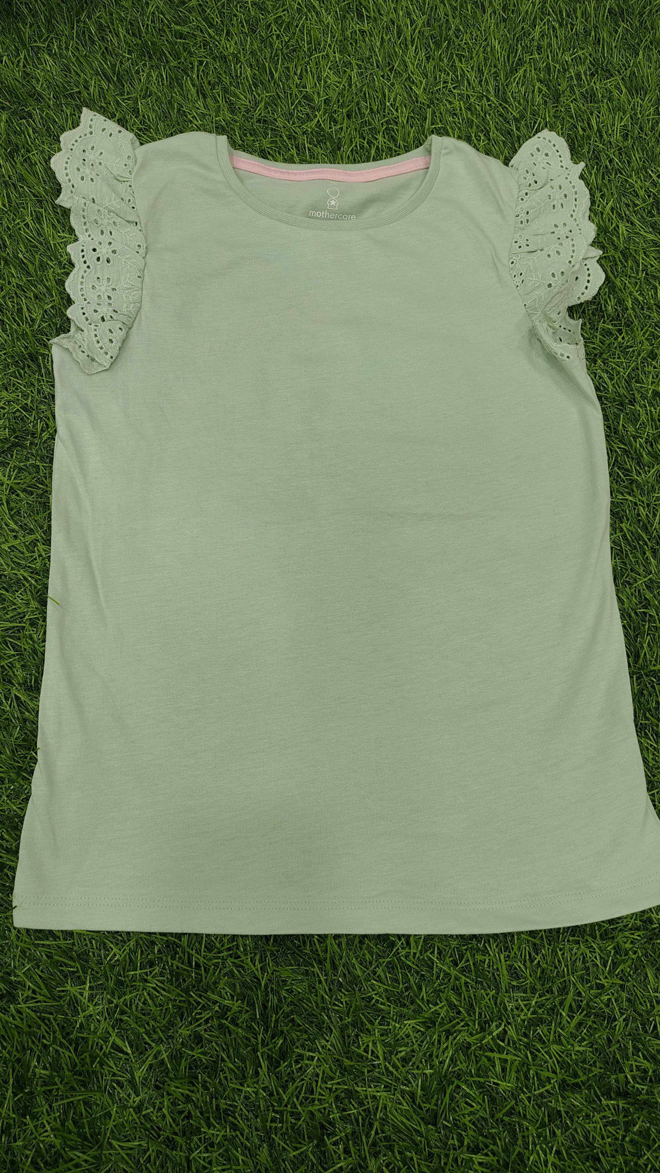 Girls flutter sleeves top