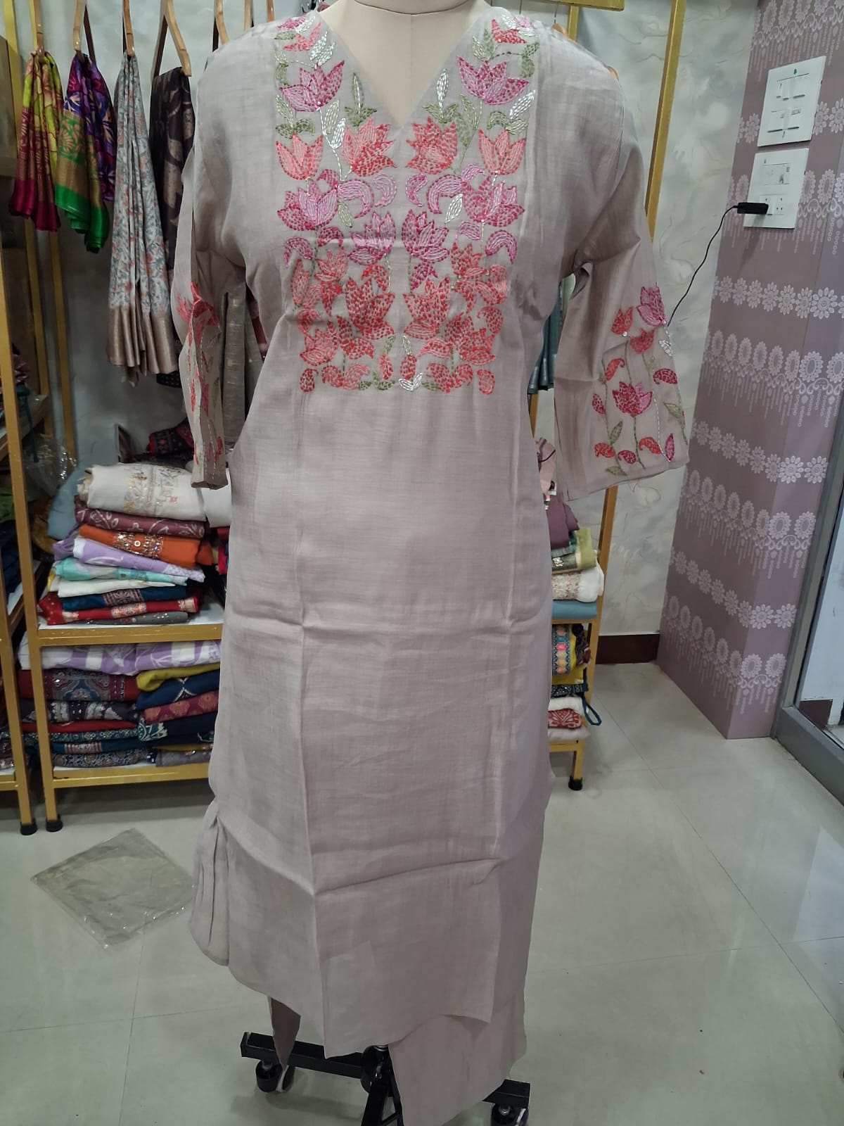 Beige Floral kurti set