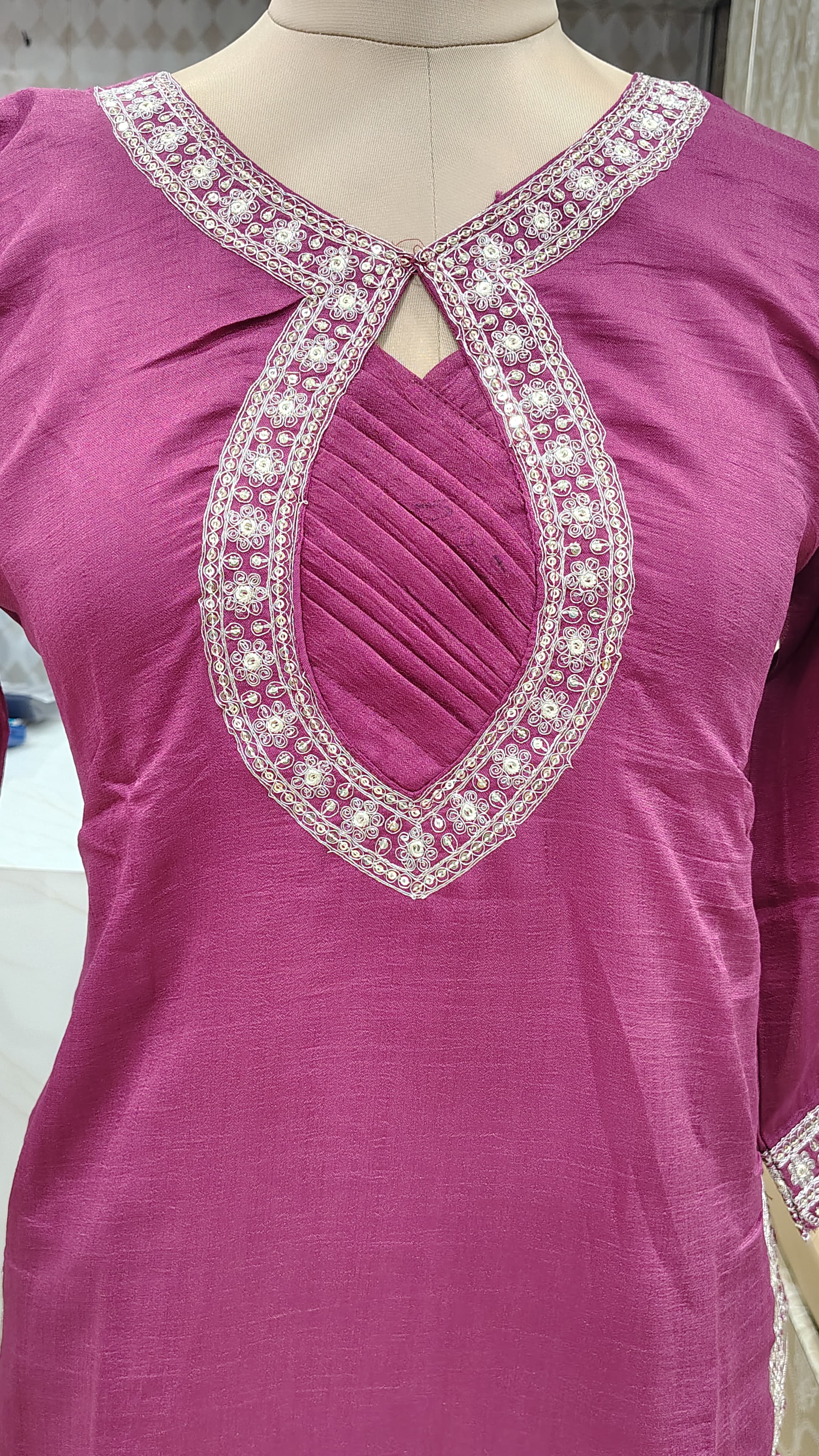 Elegant Magenta Embroidered Kurthi set