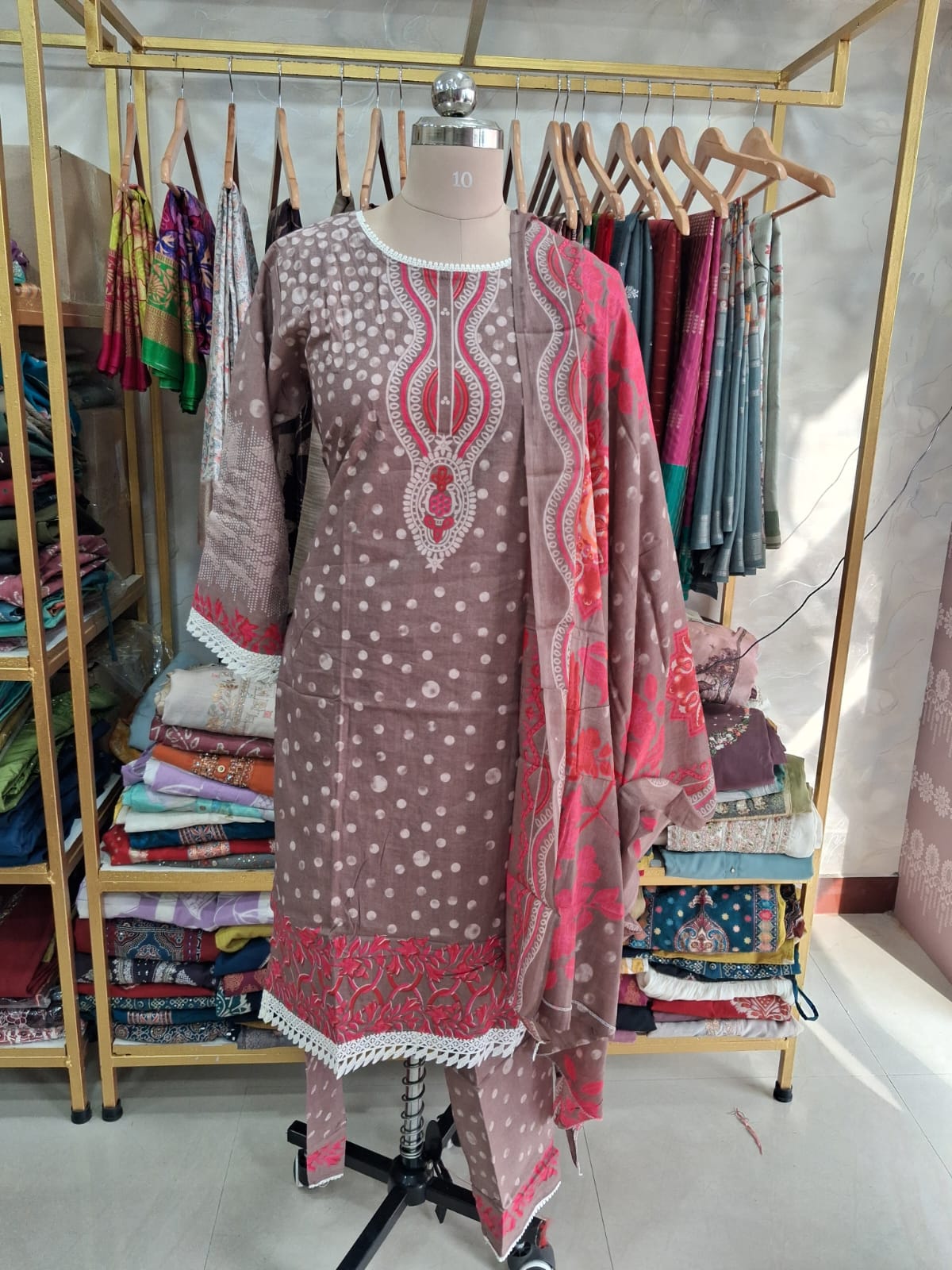 Elegant Grey pink kurti set