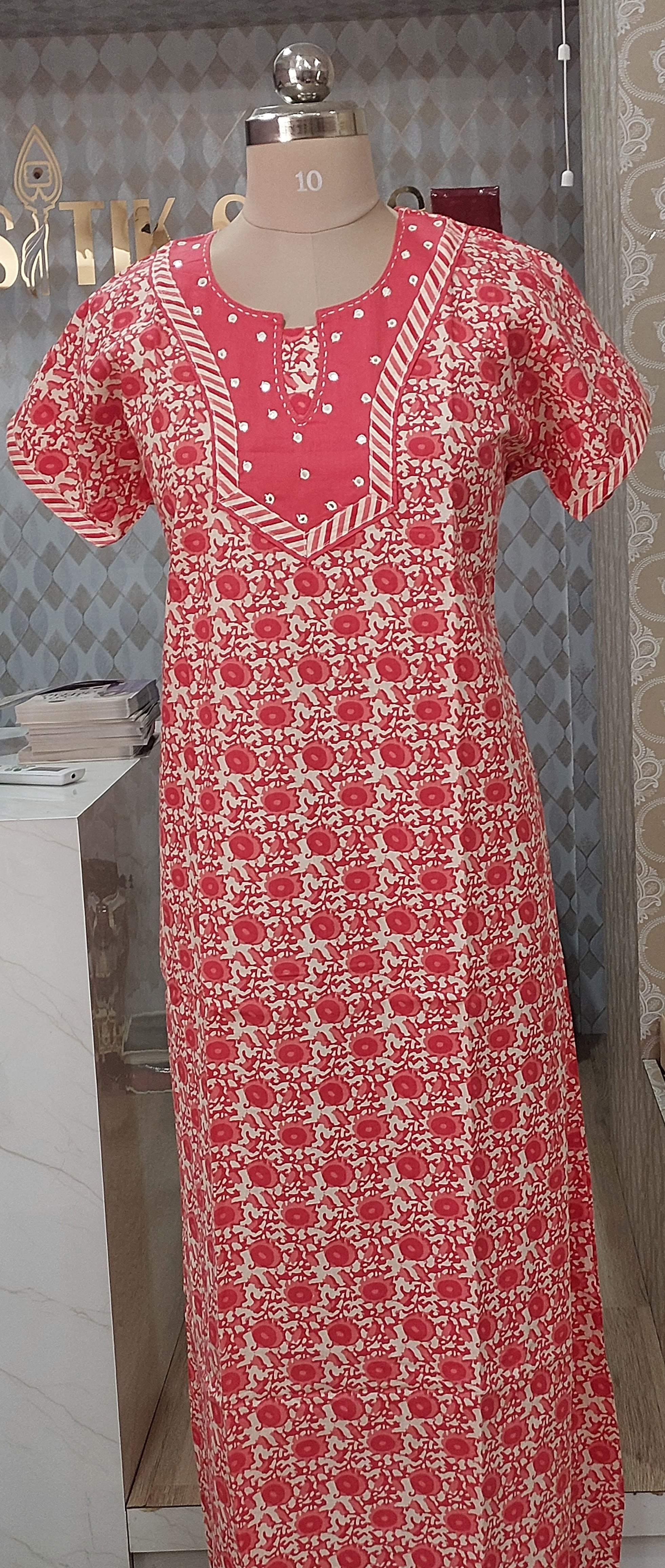 Printed cotton nighty