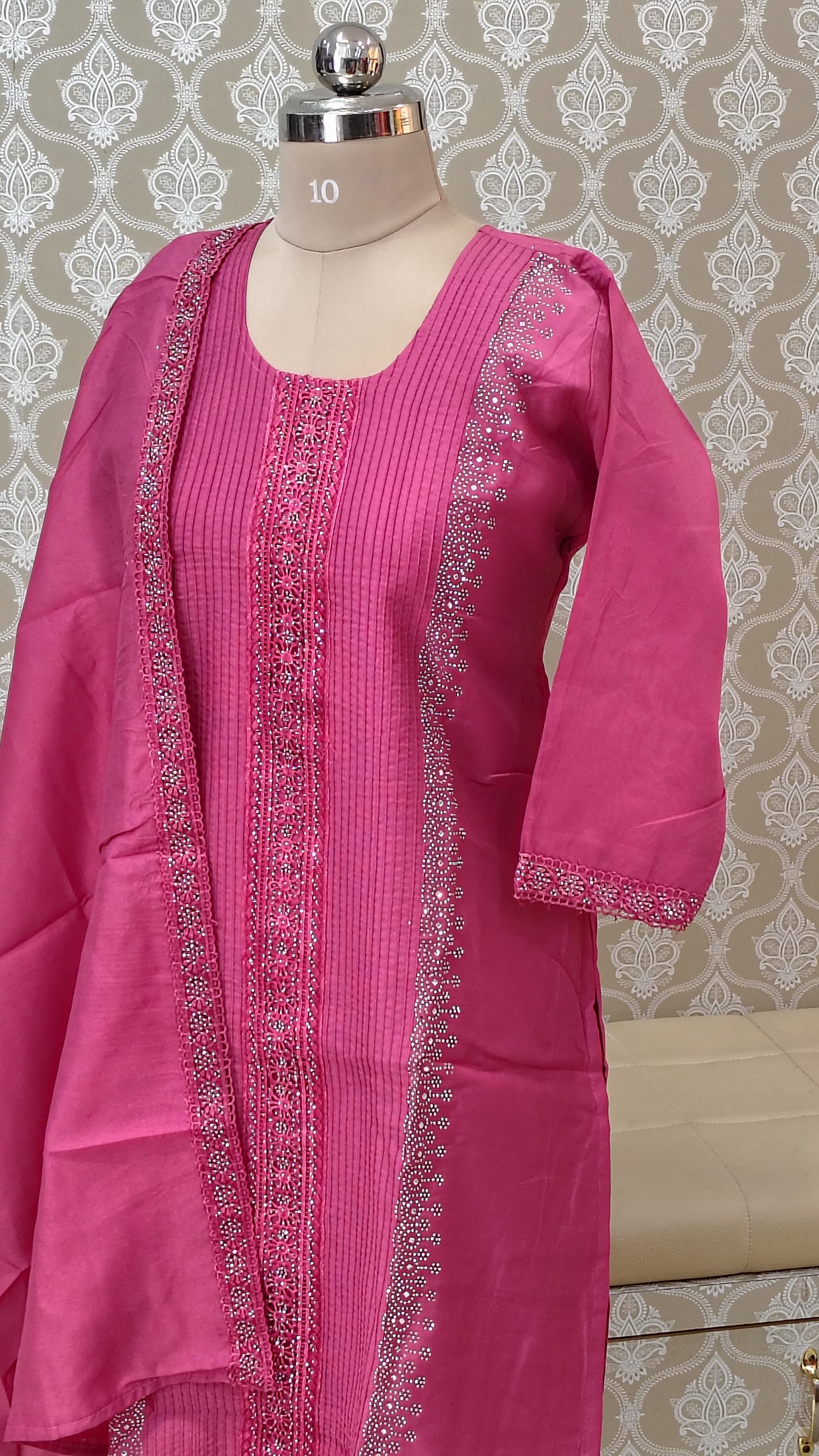 Elegant pink kurti set