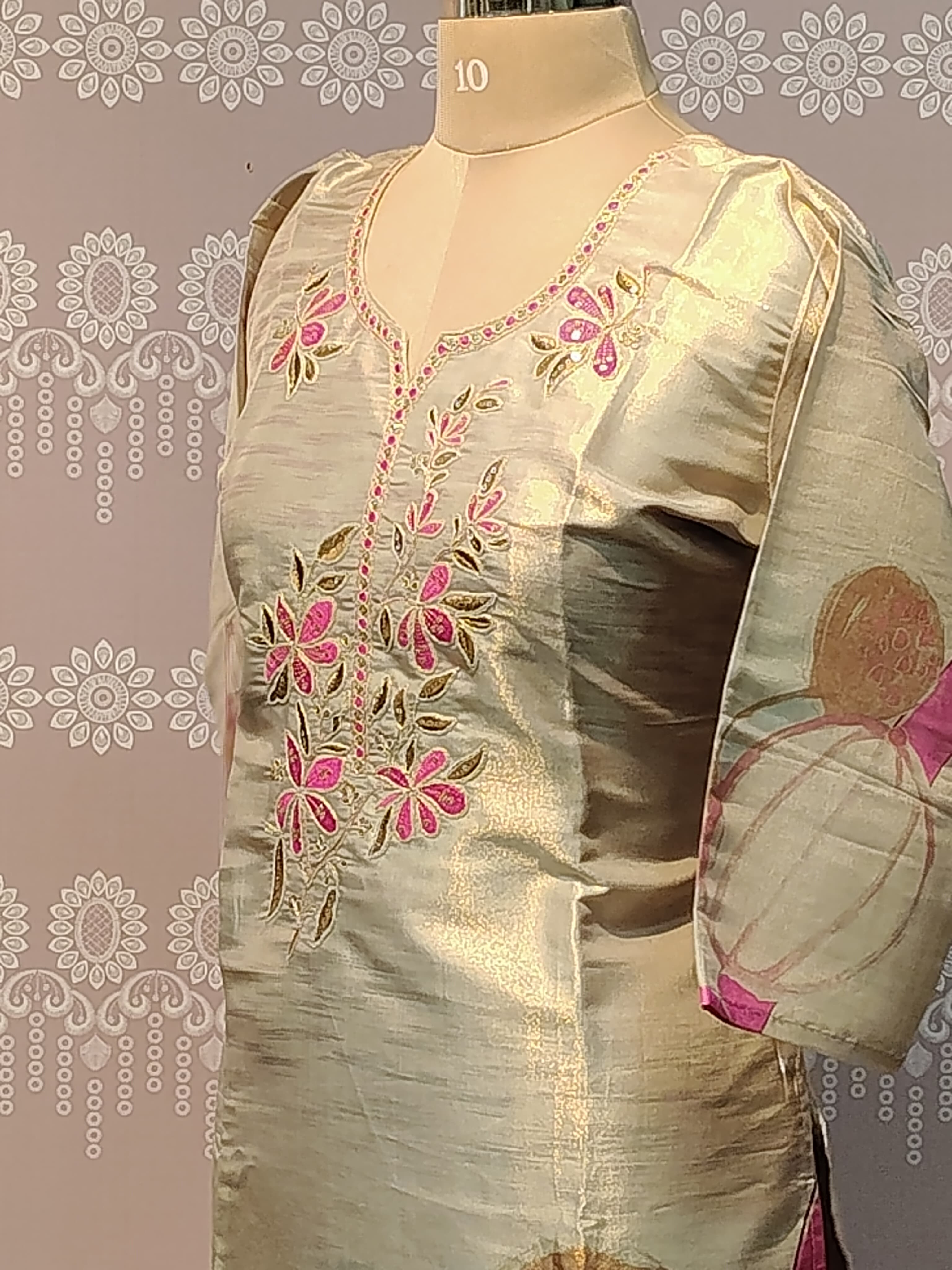 Pink printed kurthi set