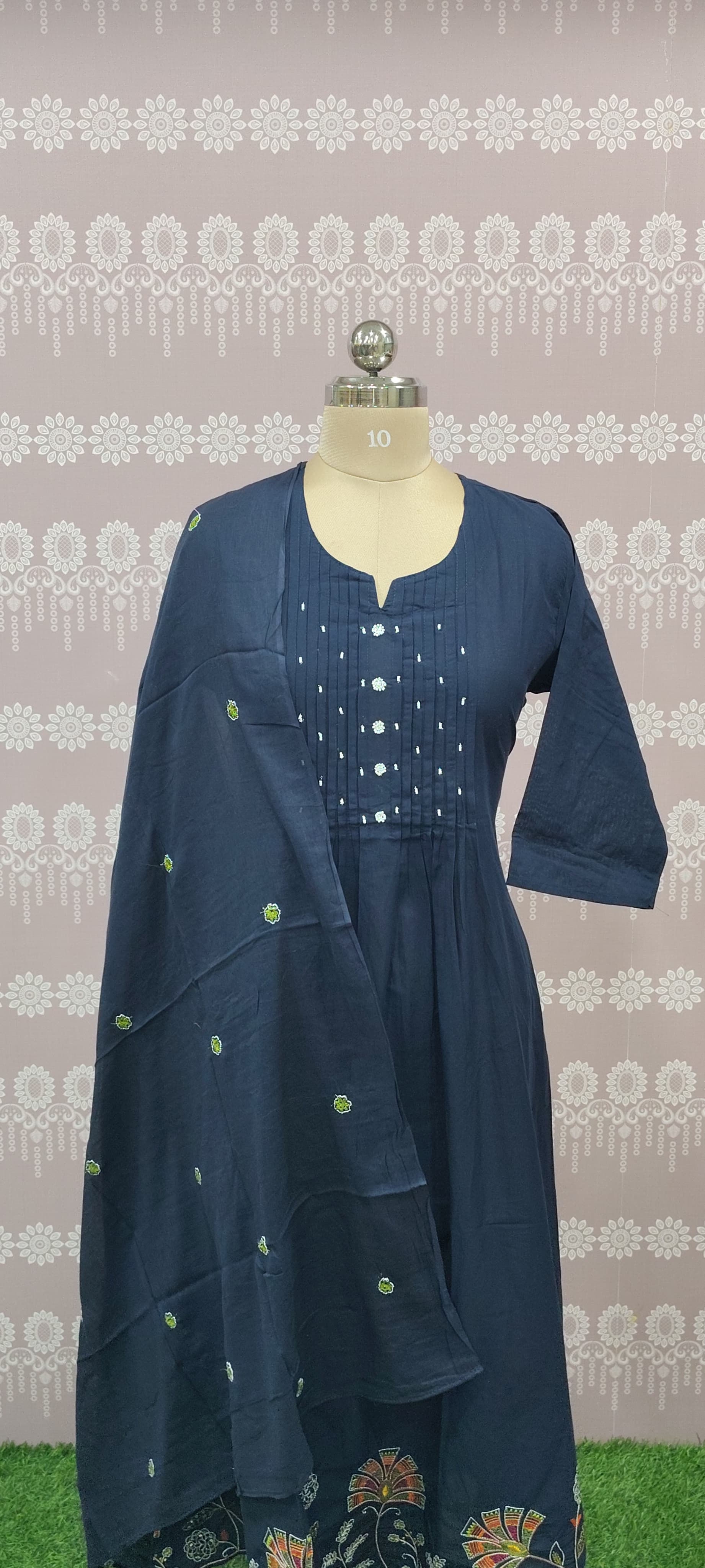 Elegant  kurti set