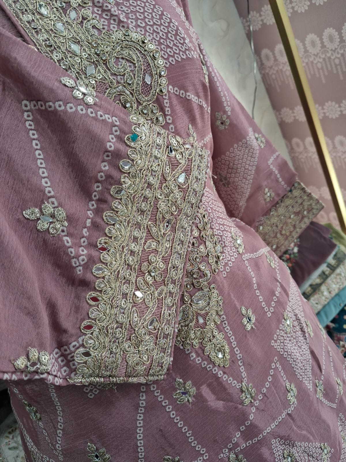 3colour Embroidered printed kurthi set