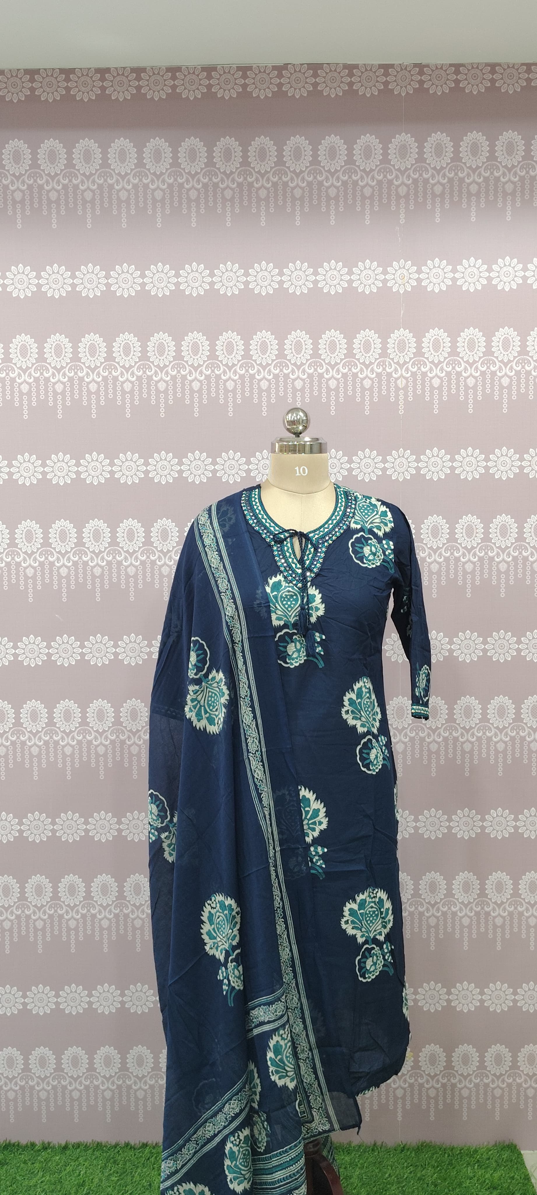 Elegant blue kurthi set