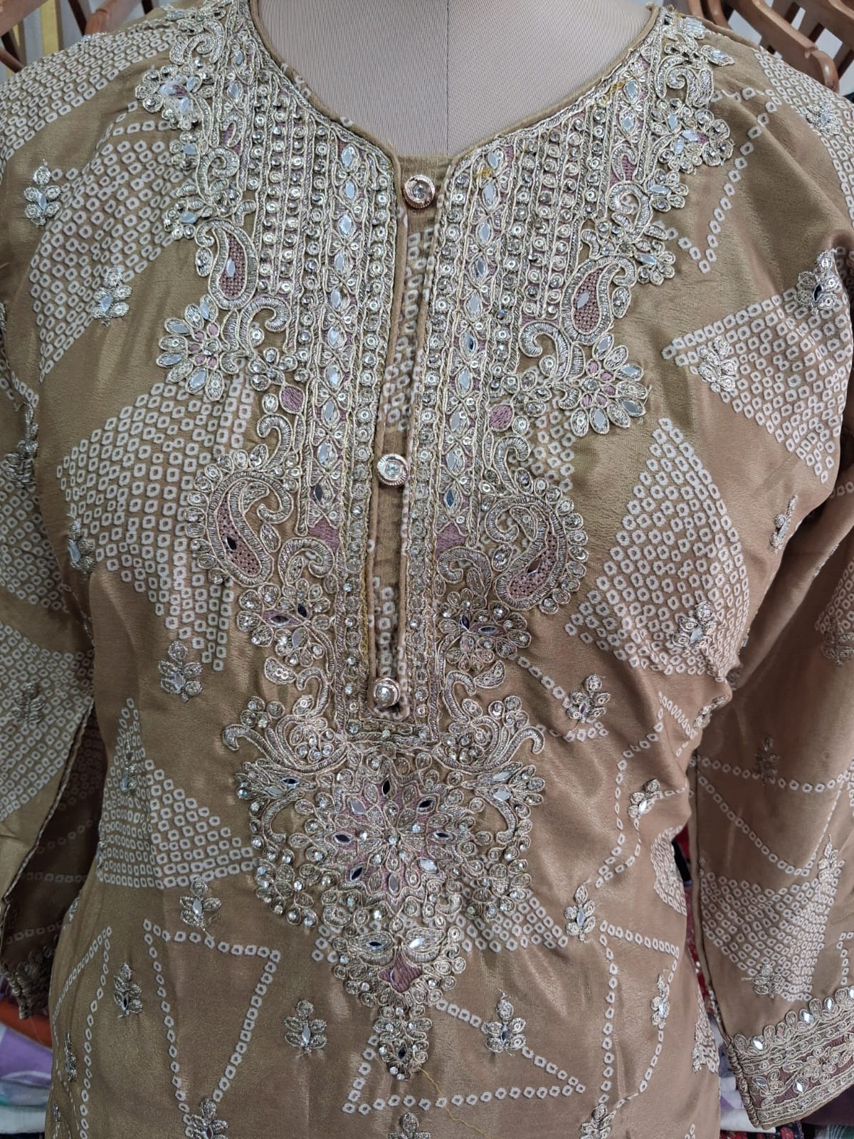 3colour Embroidered printed kurthi set