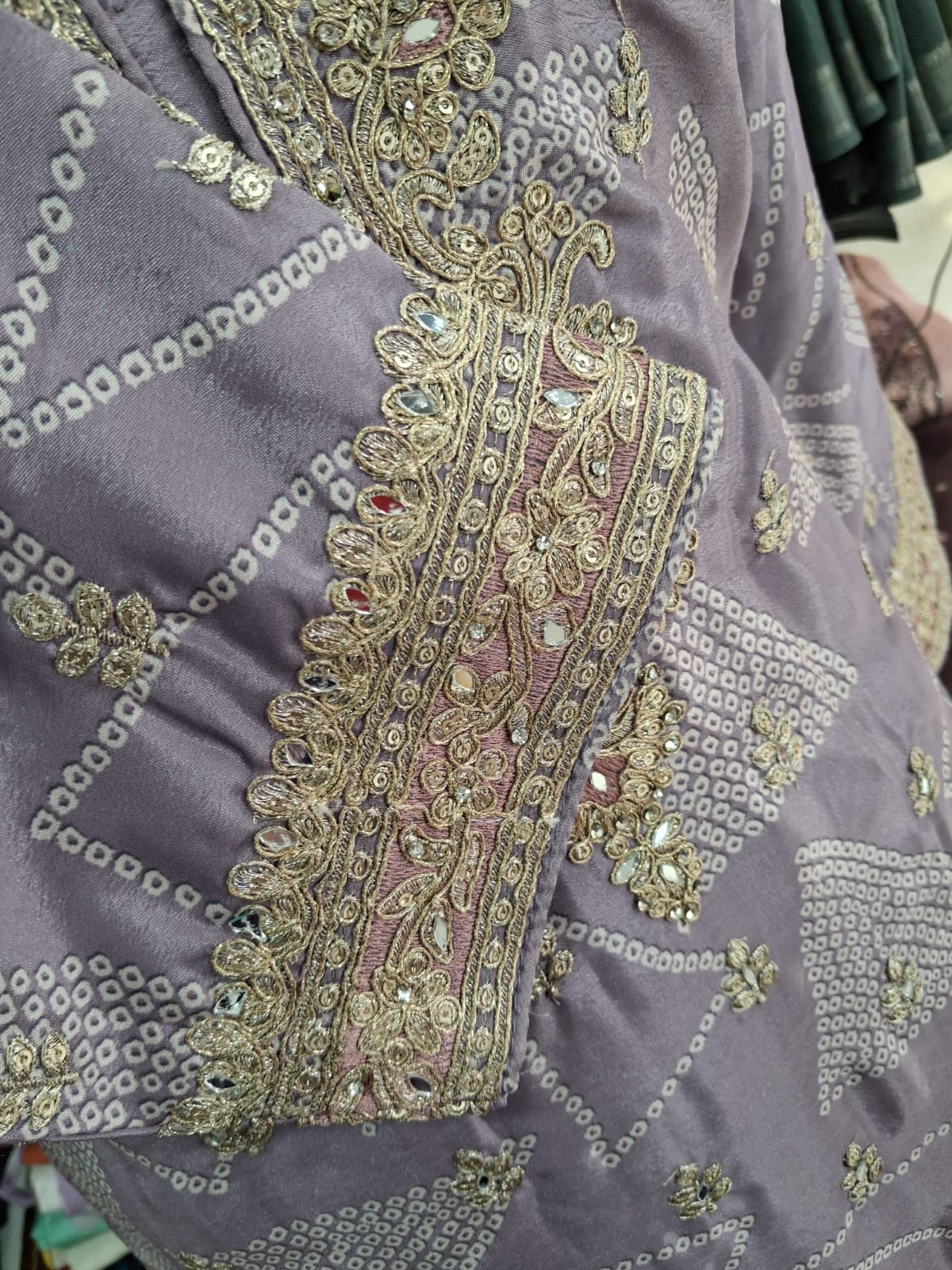 3colour Embroidered printed kurthi set
