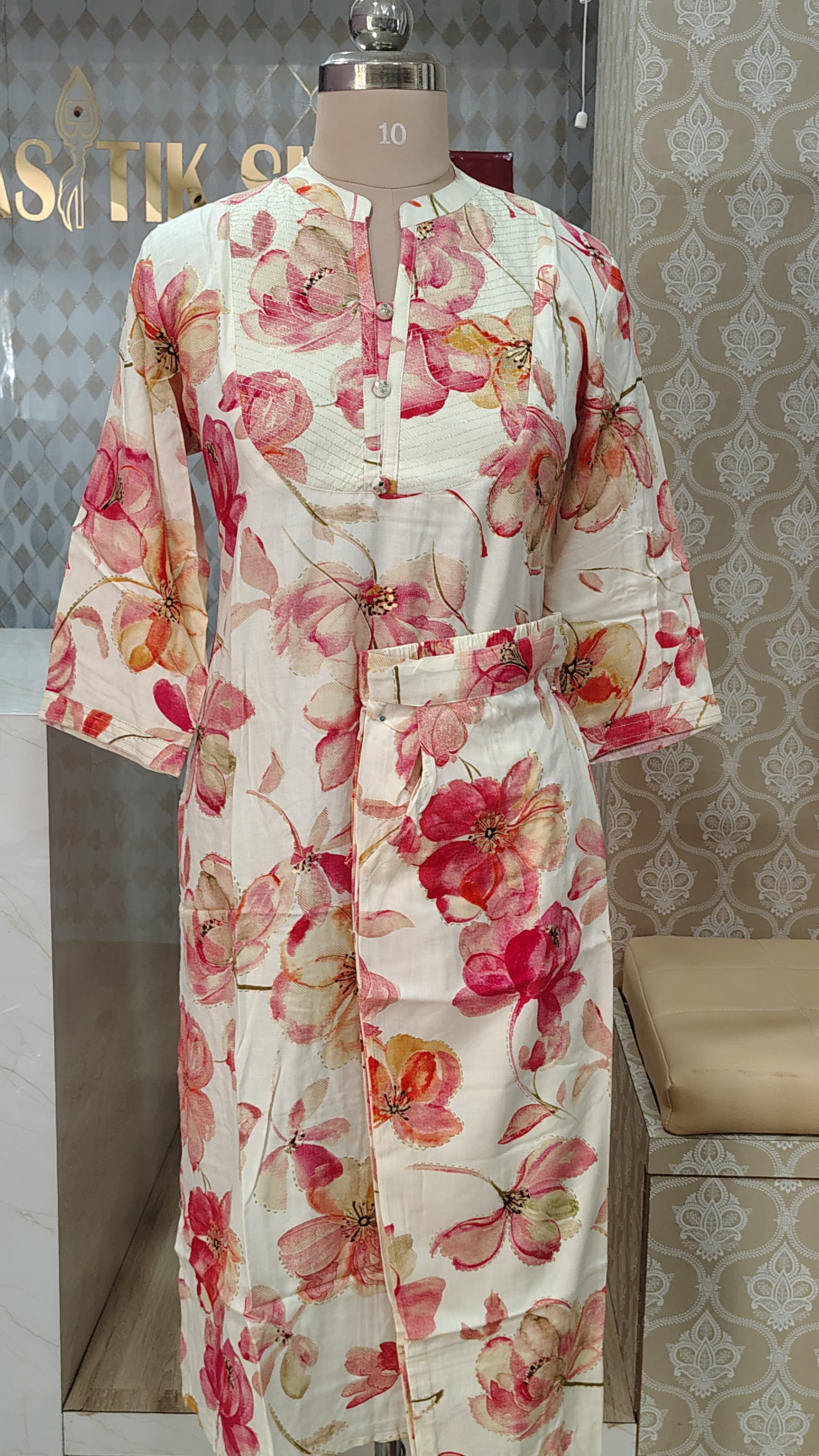Floral Printed Kurti with Pant Set