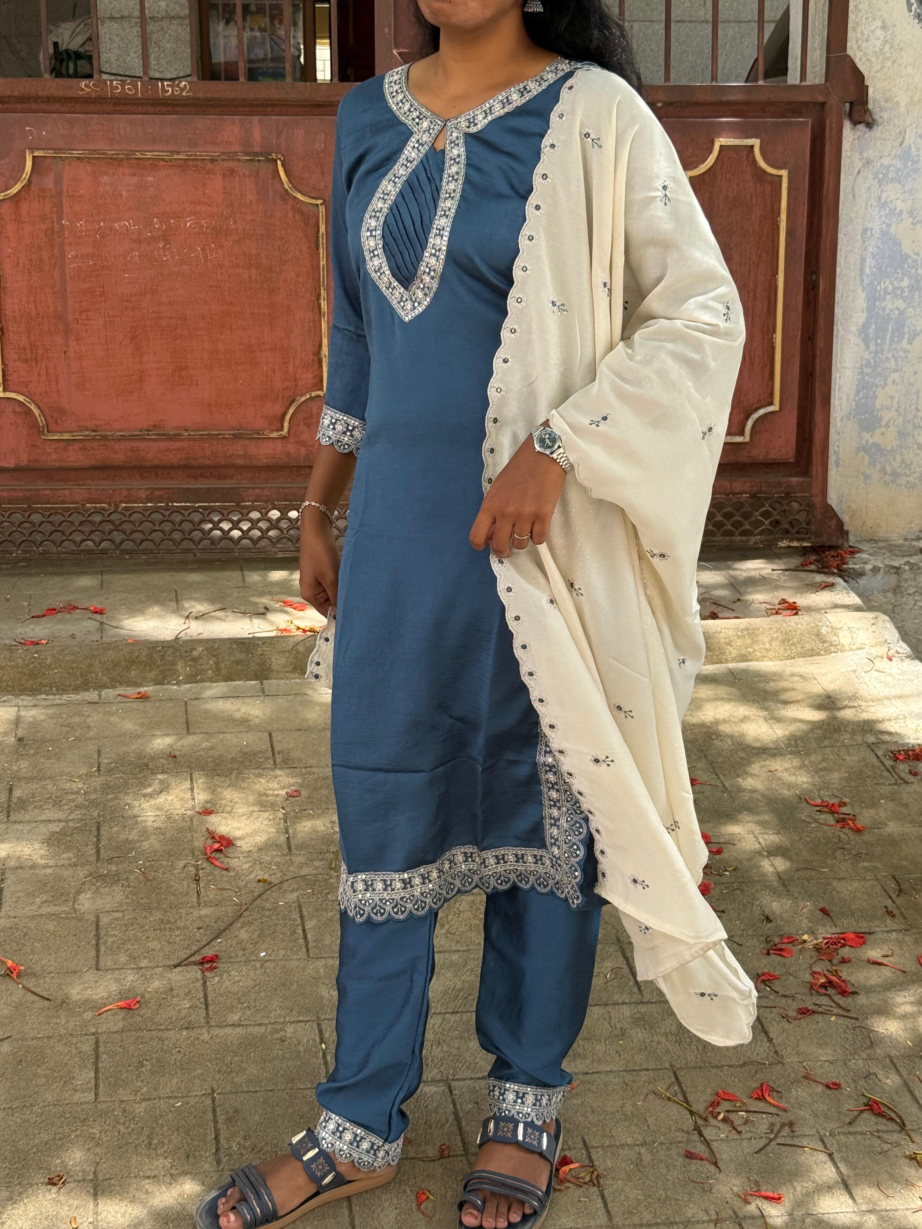 Elegant blue kurthi set