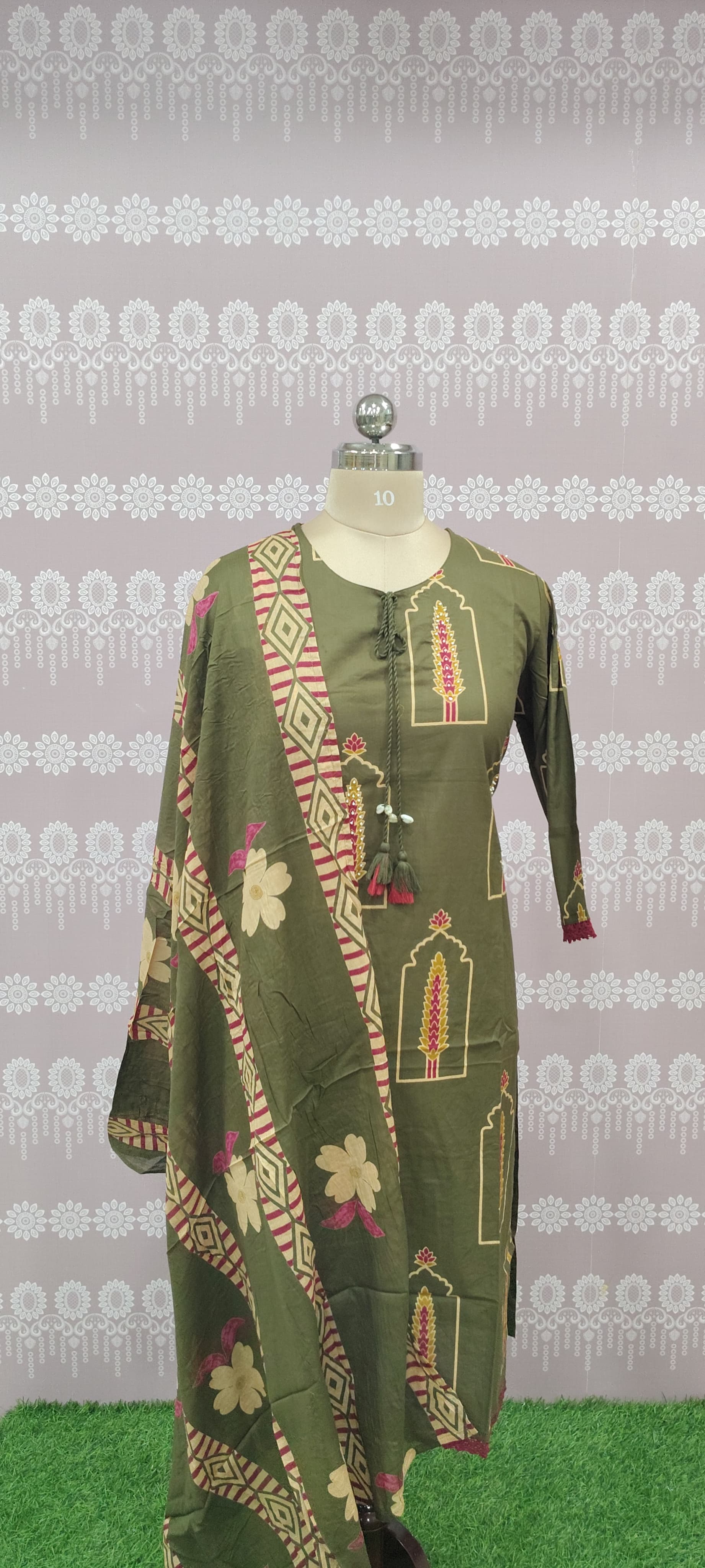 Elegant green  kurti set