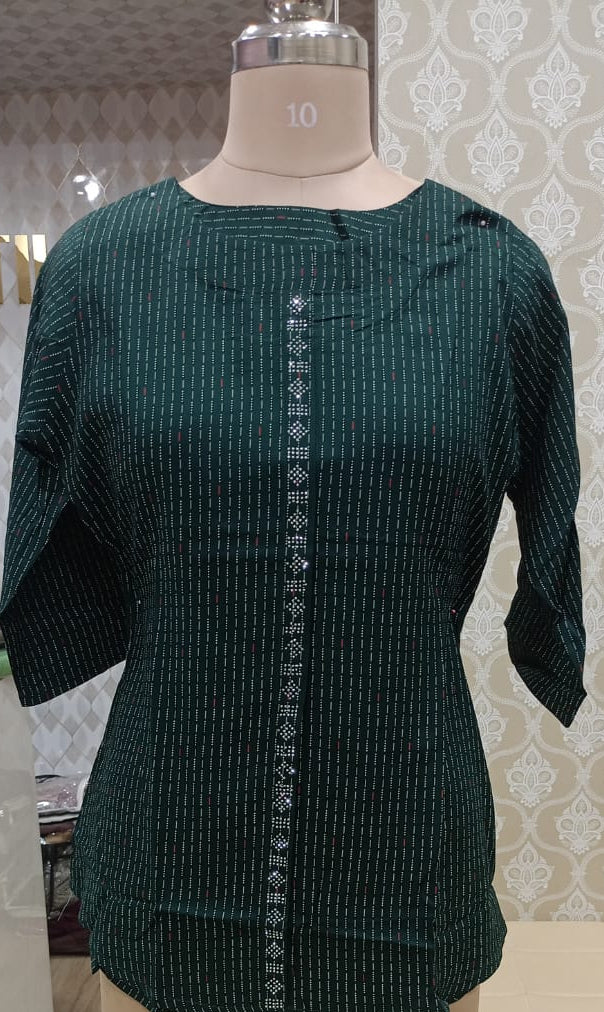 Elegant top🌷🌸 (Copy)