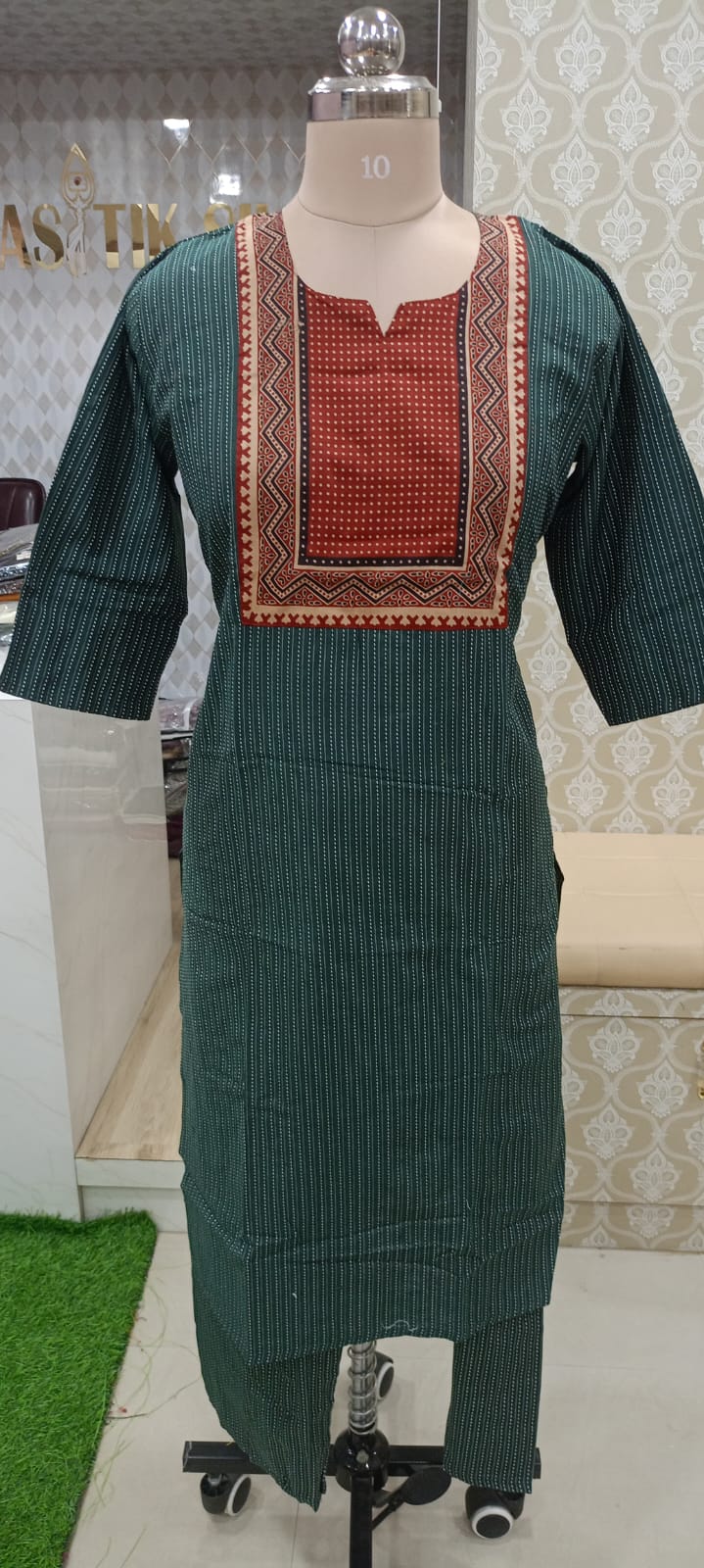 Elegant Dark Green Kurta set