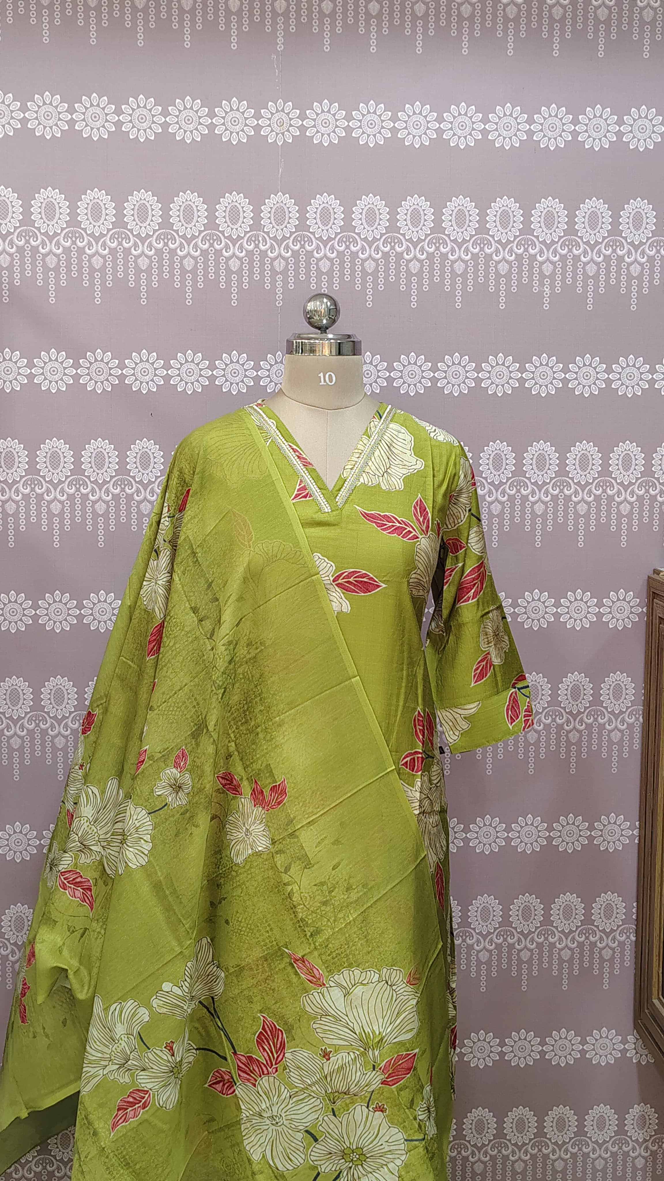 Fresh Green Floral Kurthi Set ✨
