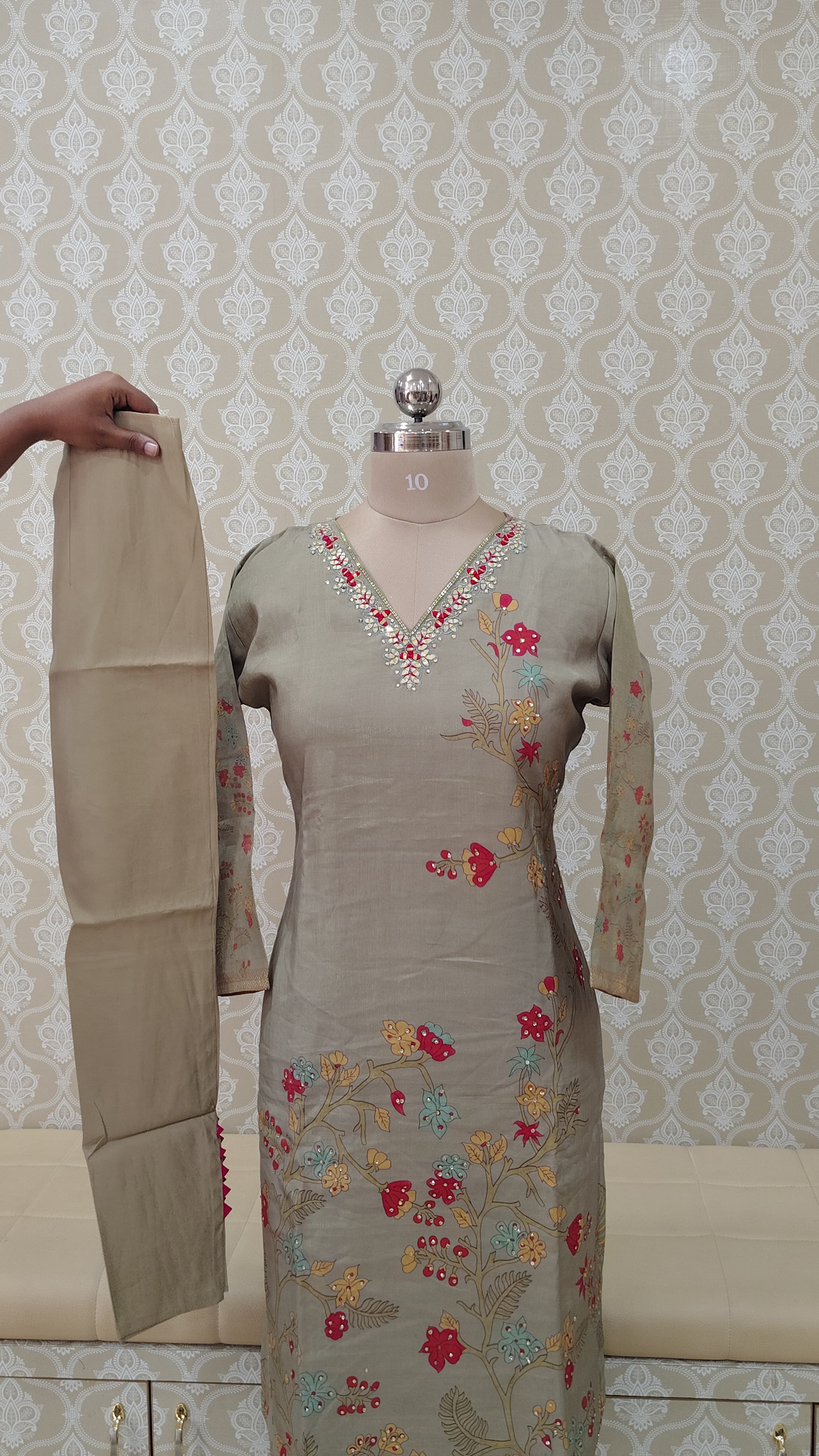 Pastel floral kurthi set
